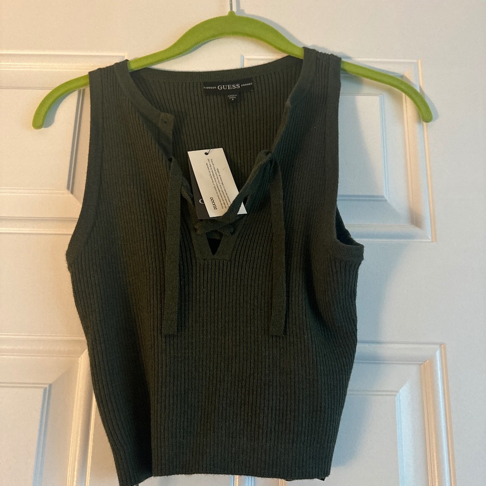 Guess Cropped Top